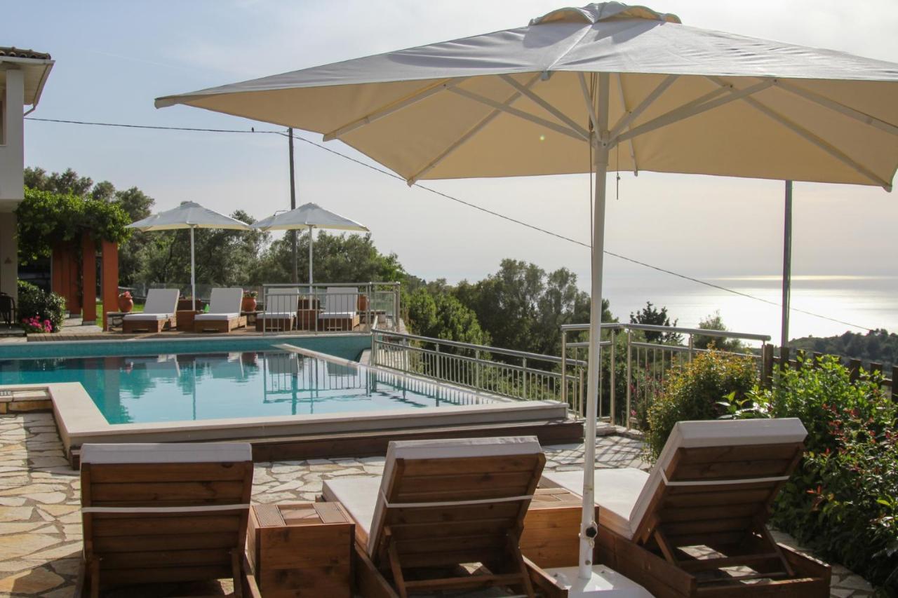 Liogerma Apartments Tsoukaládhes Dış mekan fotoğraf
