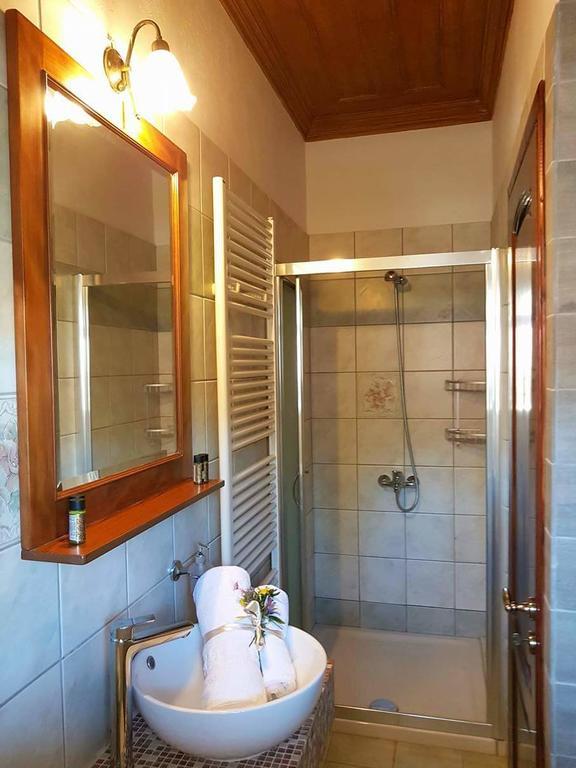 Liogerma Apartments Tsoukaládhes Dış mekan fotoğraf