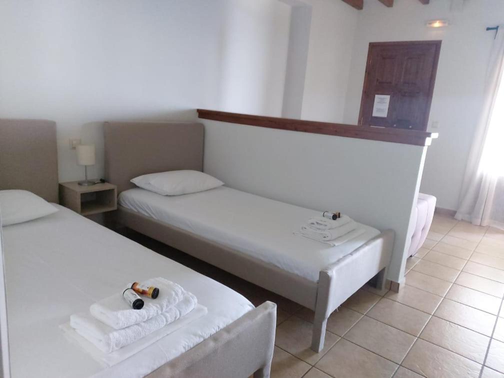 Liogerma Apartments Tsoukaládhes Dış mekan fotoğraf